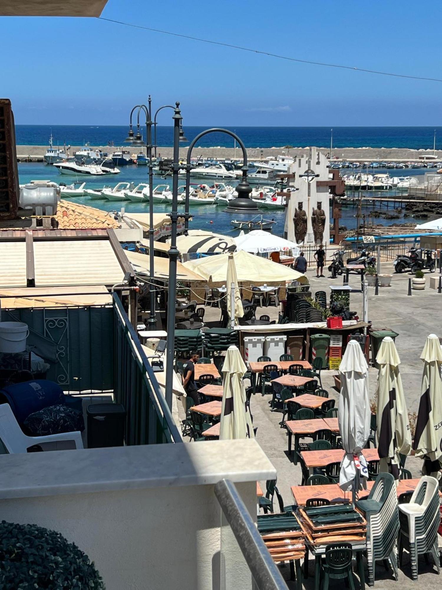 La Piazzetta A Mare Holiday House Sferracavallo Esterno foto